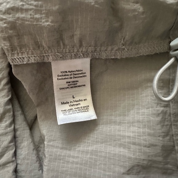 Bonobos Gray Raincoat with Pockets - Picture 16 of 16